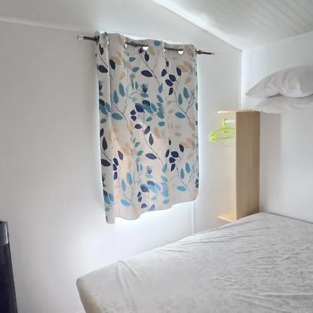Bungalow-mobilhome - Petit Prix- Ocean -foret -camping 3 Etoiles Camping