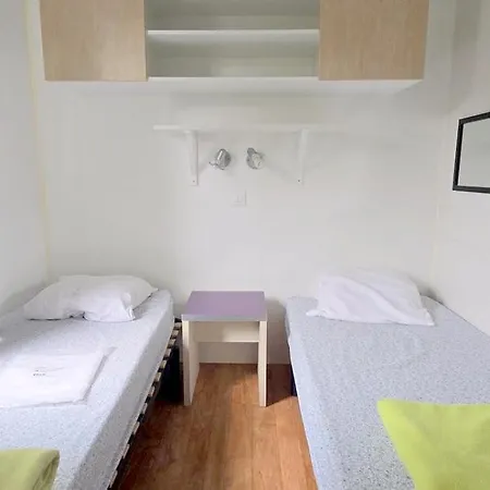 مكان تخييم Bungalow-mobilhome - Petit Prix- Ocean -foret -camping 3 Etoiles Bias (Landes)